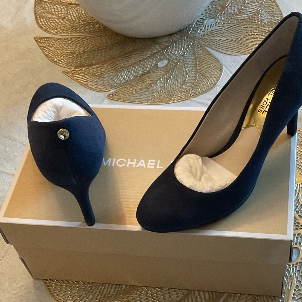 Michael Kors, size 6m,color navy blue.